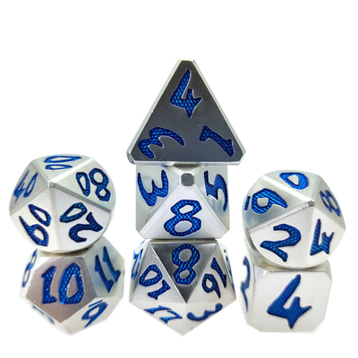ست های تاس چندوجهی سنگ زنی دستی حک شده با دست حکاکی شده Glow In The Dark Dice آبی نقره ای