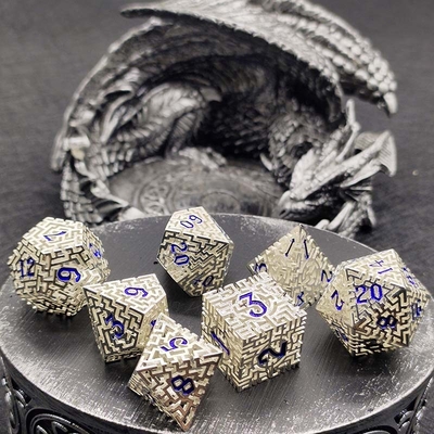 مجموعه کاشی های فلزی لابراتوار Hollow Maze DND Krusu's Call RPG Multi Faceted