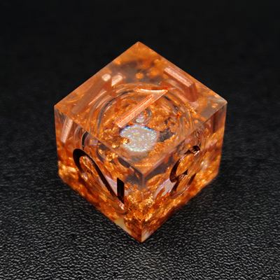 رنگ زرد Flurry Line RPG Resin Dice Set Krusu DND برای هدیه و جمع آوری