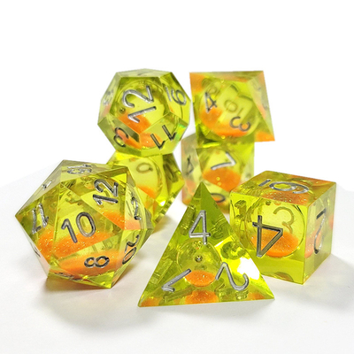 نارنجی شن و ماسه روان زرد کریستال رزین Dnd Dice Sharp Edge Fantasy