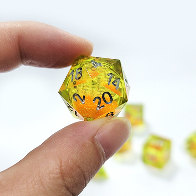 نارنجی شن و ماسه روان زرد کریستال رزین Dnd Dice Sharp Edge Fantasy