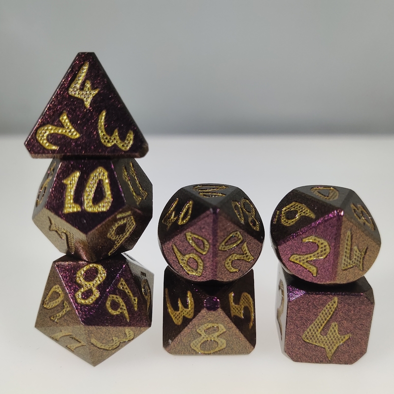 بازی رومیزی RPG Dice Set Hand 7 Piece وزن سبک شارپ متال چند وجهی مشکی